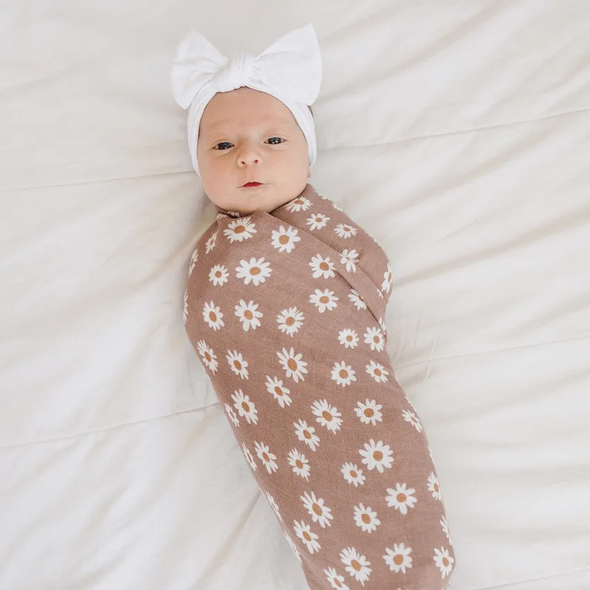 Cotton Muslin Swaddle, Daisy Dream