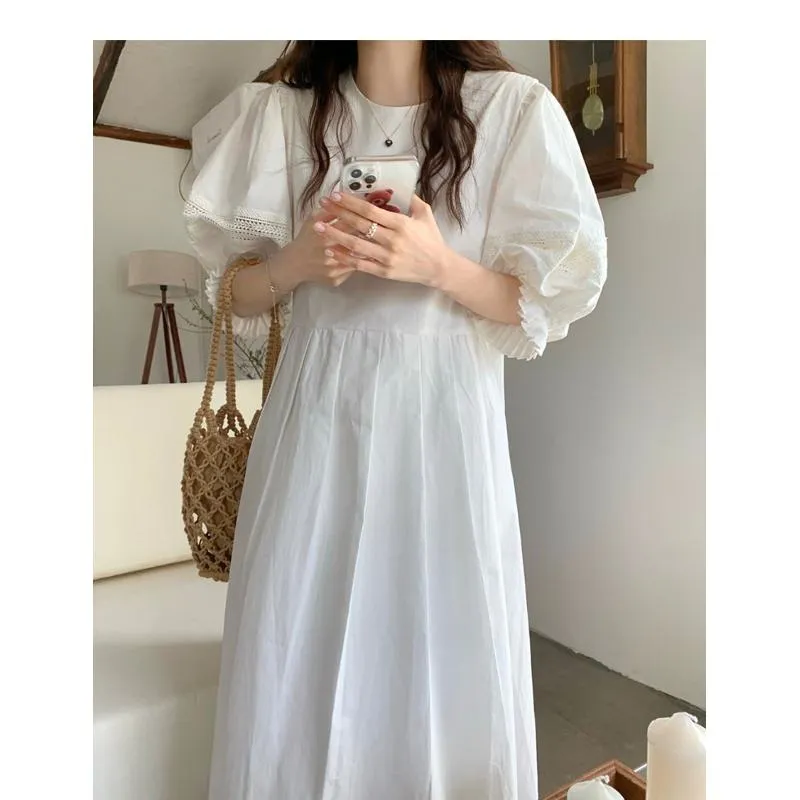 Gentle Bubble Sleeve Dress