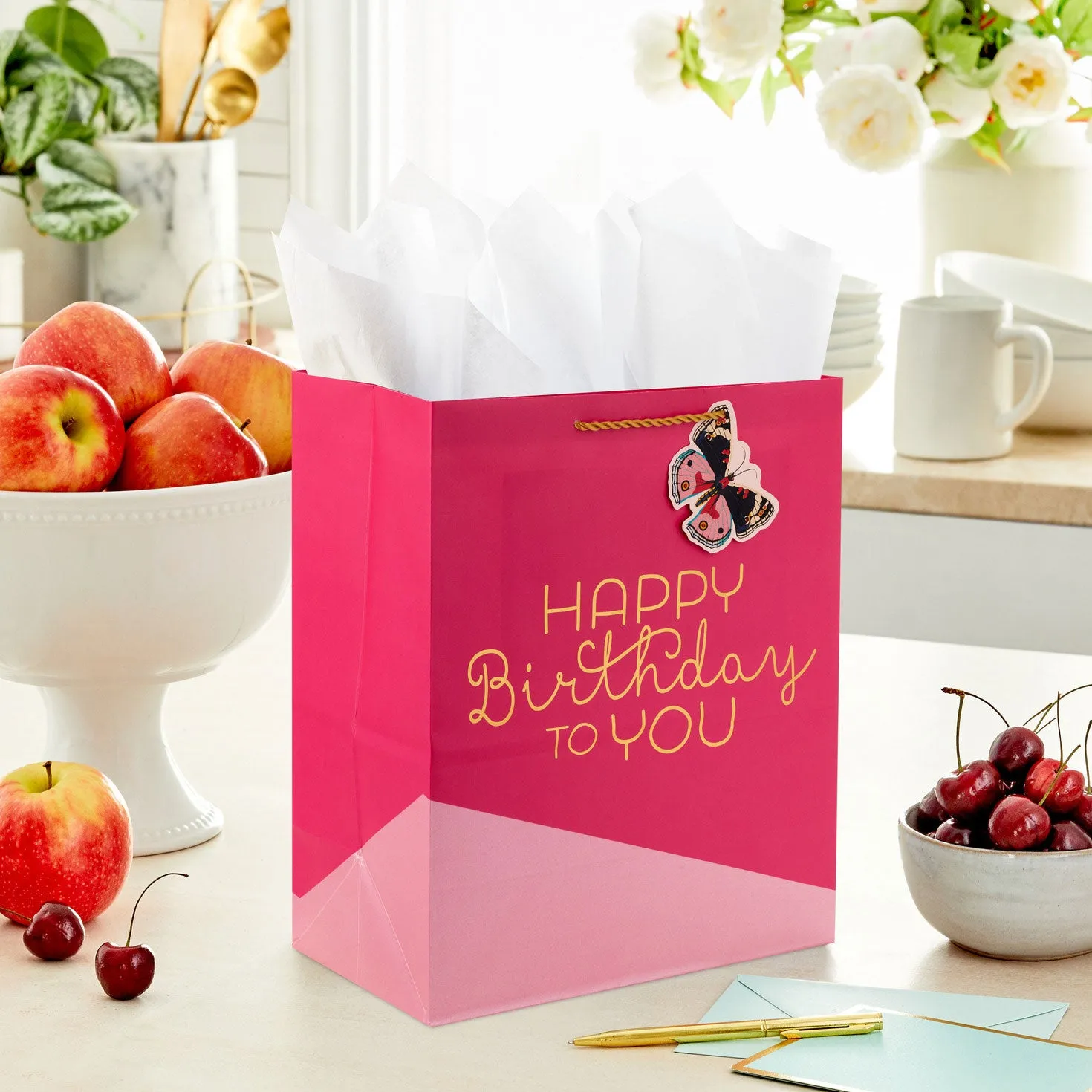 Hallmark 13'' Happy Birthday on Pink Large Gift Bag