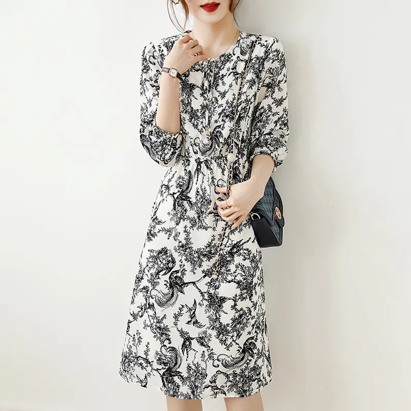 Ink Painting Floral Print Chic V-Neck Dress