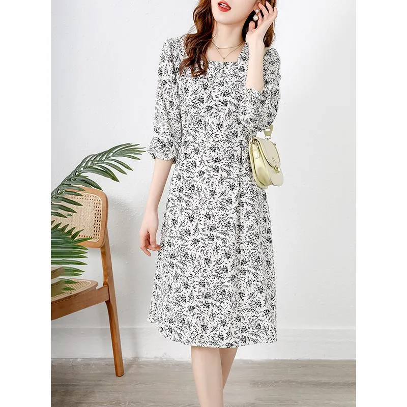 Print Midi Slimming Dress