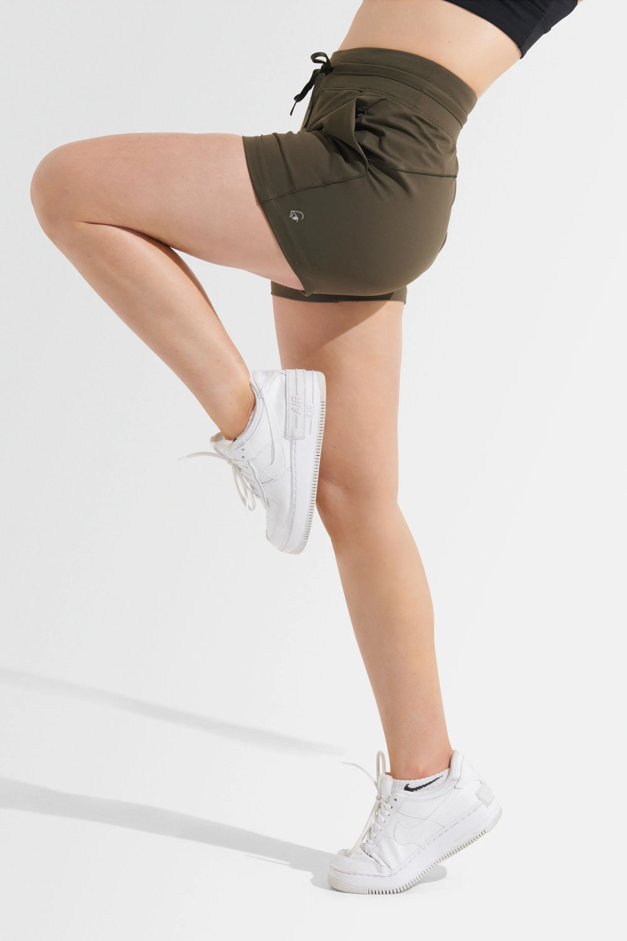 Refined Shorts - Olive