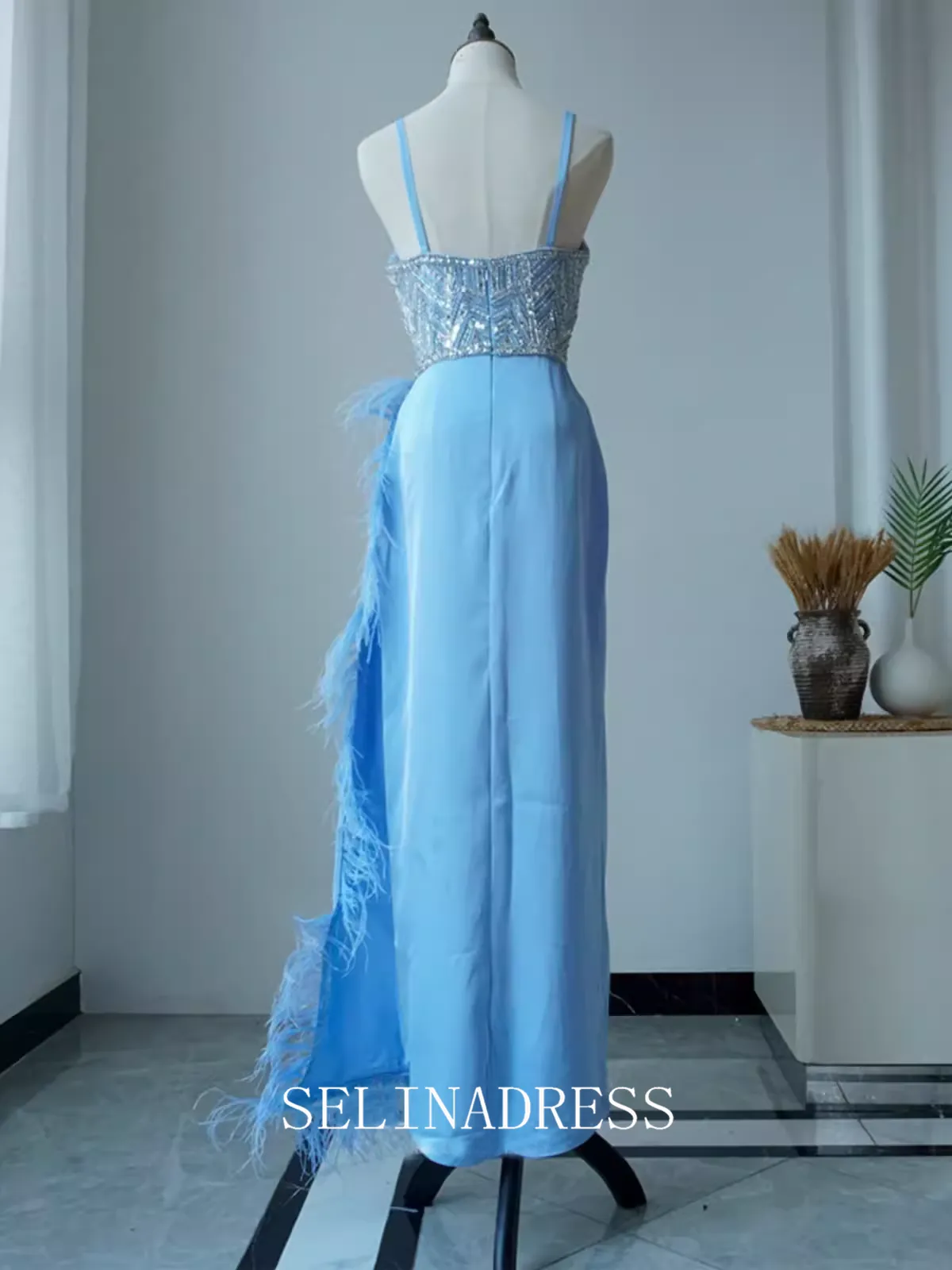 Sheath/Column Blue Beaded luxury Prom Dress With Detachable Sleeve Dubai Evening Formal Gown EWR103