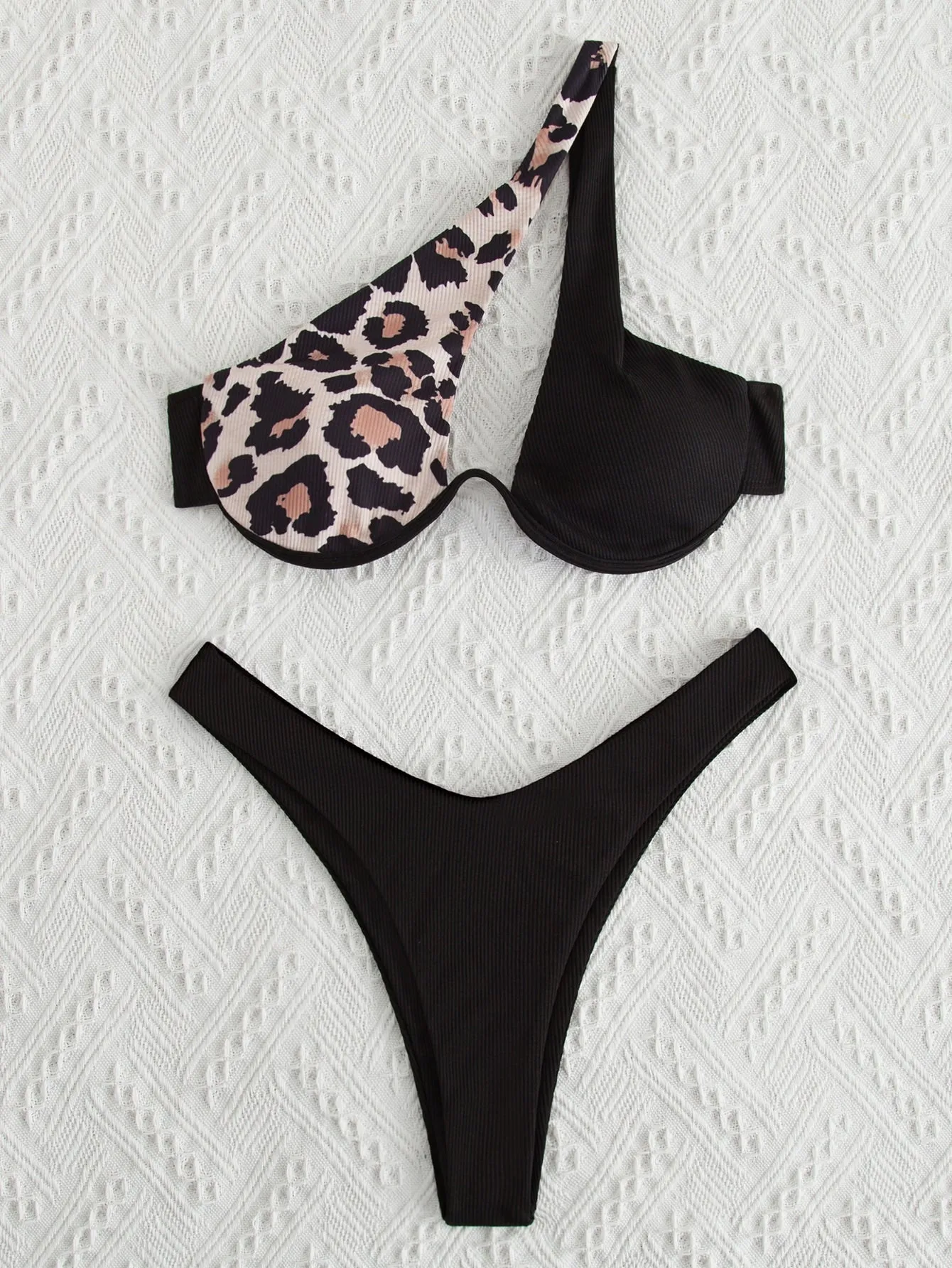 SHEIN Swim Summer Beach Leopard Ribbed Bikini Set Cut-Out Underwire One Shoulder Bra & High Cut Bottom 2 Piece Bathing Suit