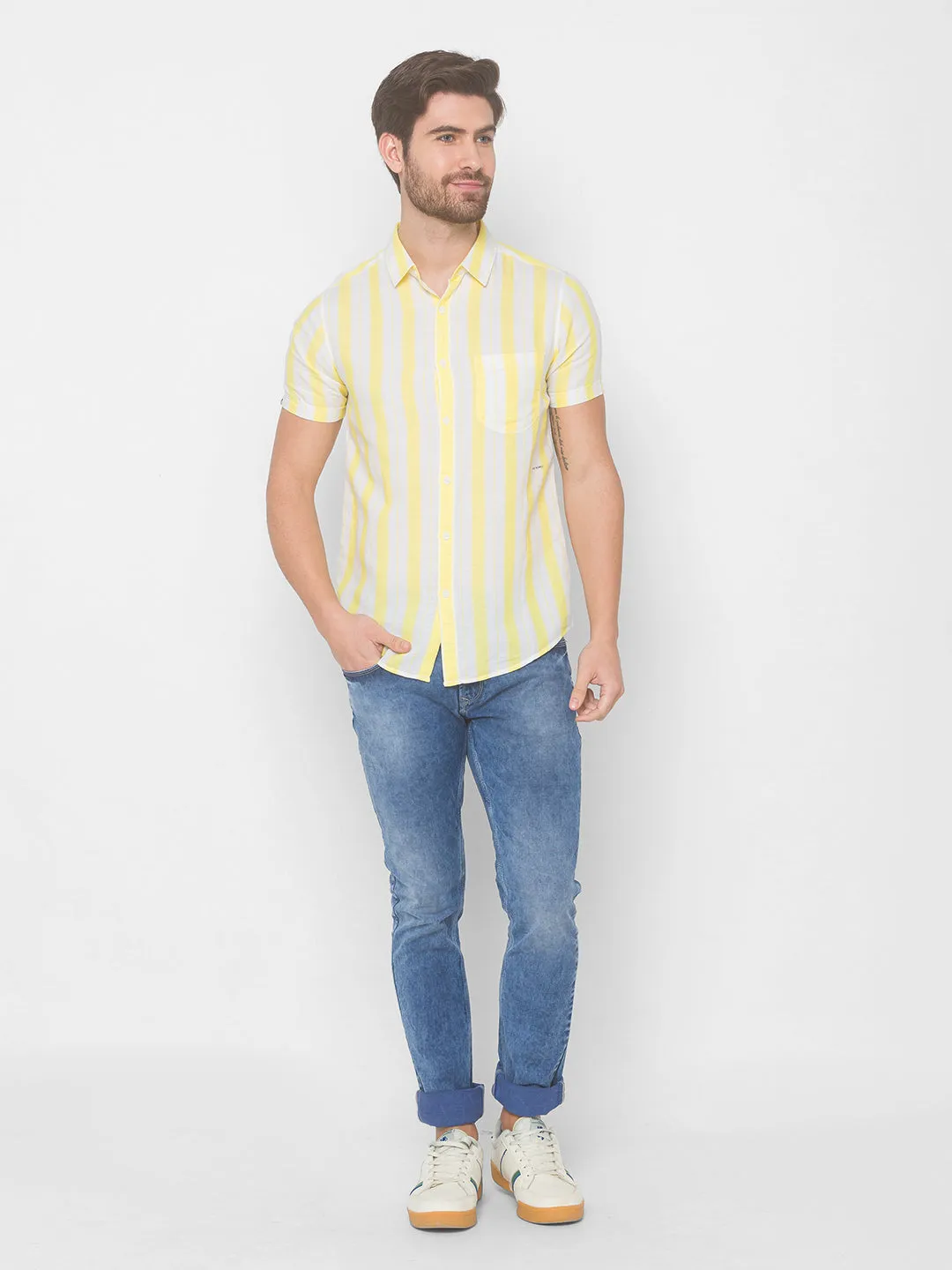 Spykar Men Pastel Yellow Cotton Slim Fit Shirt